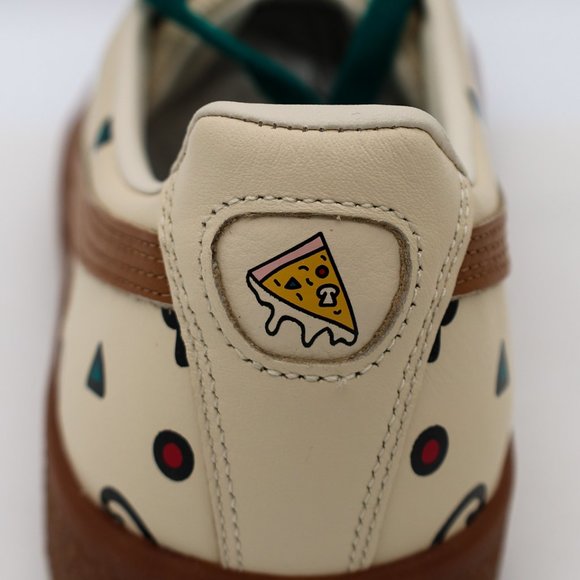 Puma x Tyakasha Clyde Leather Pizza Chef Design Sneakers Mens Size 10.5 NWT - Picture 4 of 16